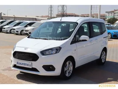 Ford Tourneo Courier 1.5 TDCi Delux